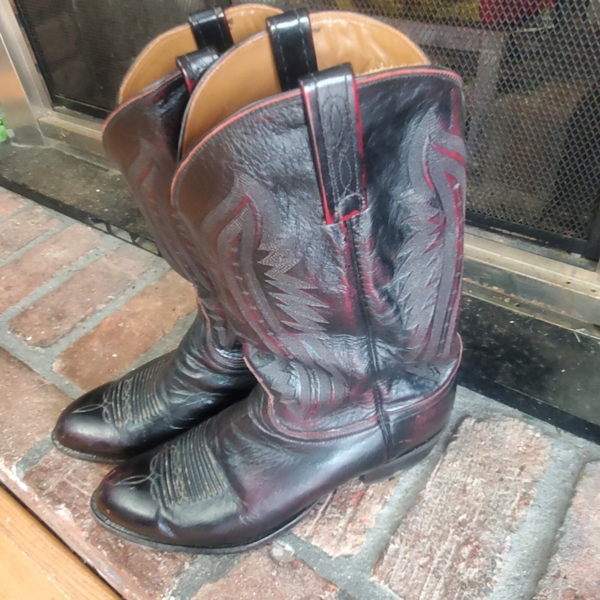 Lucchese 2000 Mens T3012R4 Black Cherry Leather Cowboy  display picture 2