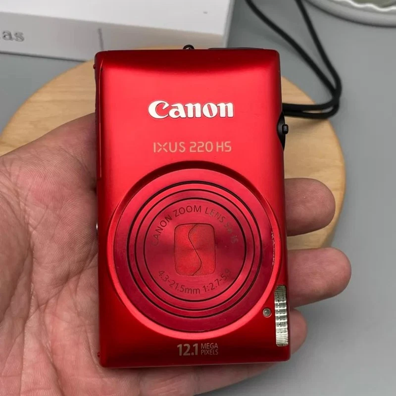 Canon IXUS 220 HS Digital Camera Red