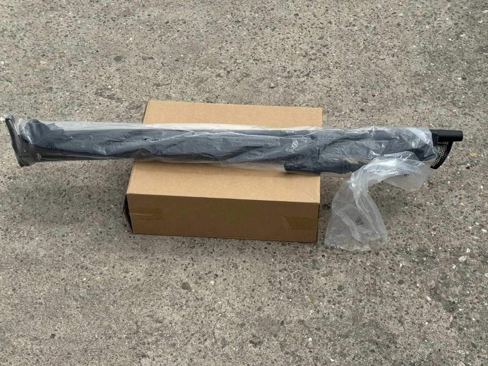 Opel Astra J Caravan Trennnetz Kofferraumnetz Netz Gepäcknetz Hundegitter - Bild 2 von 2