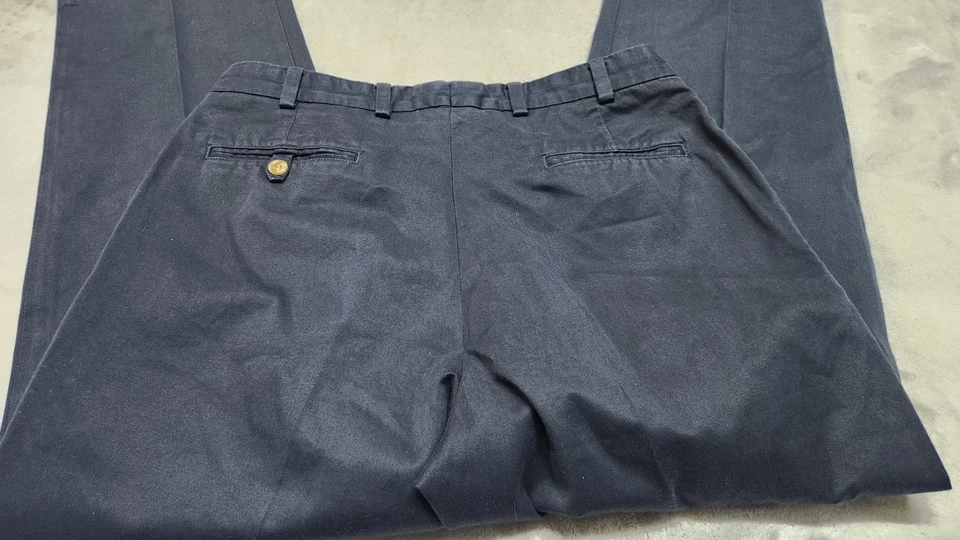 Bills Khakis Men's Size 33 Blue Classic Fit 5 Pocket Pants Made in USA - Image 2 of 4