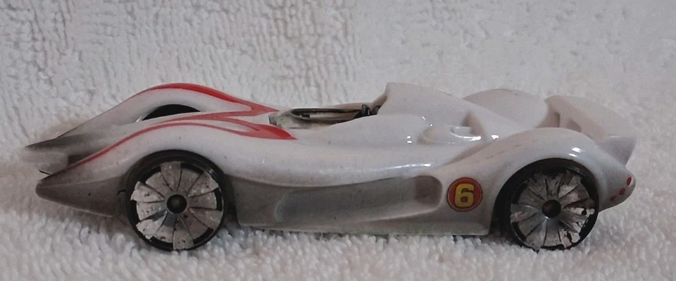 Hot Wheels Speed Racer Race-Wrecked Mach 6 Suelto 1/64 Foto 2 de 4
