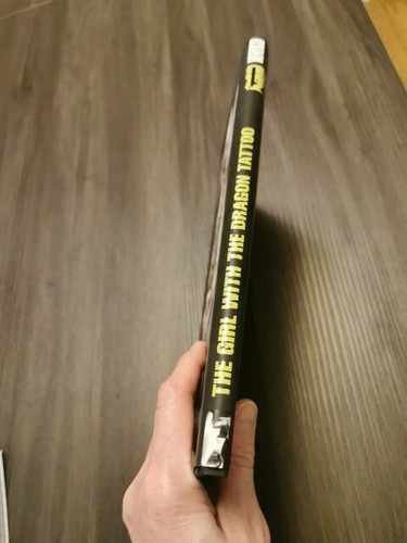 GRAPHIC NOVEL - The Girl With The Dragon Tattoo BOOK ONE, FIRST EDITION - Picture 18 of 20