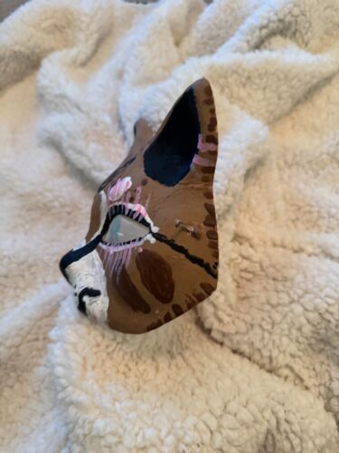 Brown, Pink with white blind scars therian cat mask in good condition - Picture 3 of 4