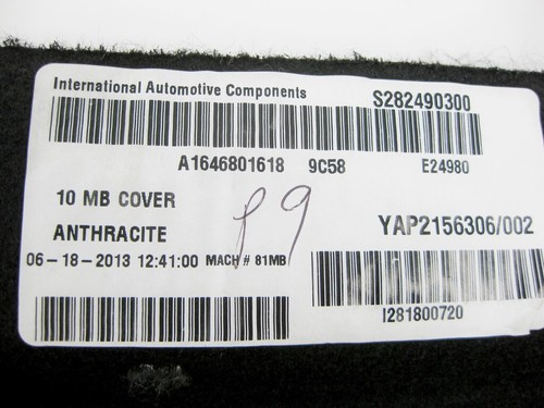Mercedes-Benz A1646801618 3rd row frame cover GL X164 X166 - Picture 9 of 10