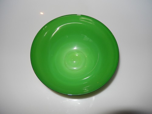 NON FOUX Green Glass Bowl by Phillip Baldwin and Monica Guggisberg 1992 - Picture 6 of 7