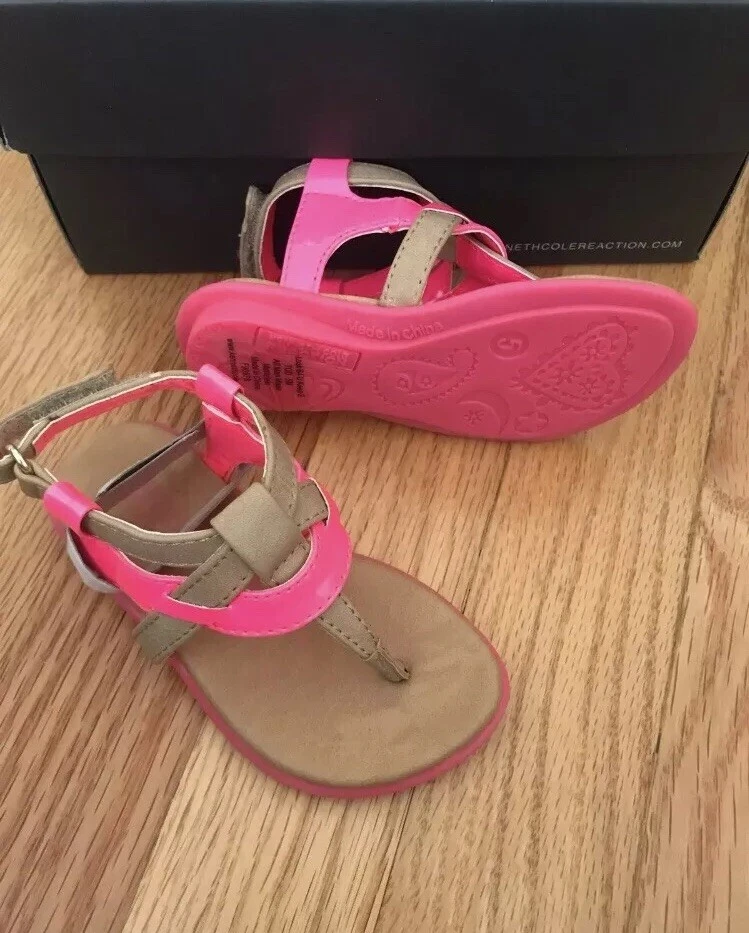Kenneth Cole Sand And Hot Pink LOOK B4 U KEEP 2 QT Sandals - Image 4 of 4