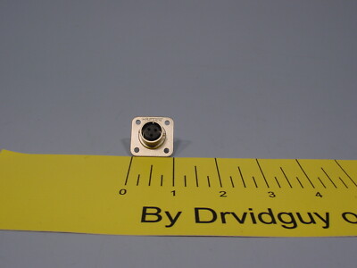 HRS RM12BRB-3S 3 PIN Circular FEMALE Connector; Flange Mount Receptacle