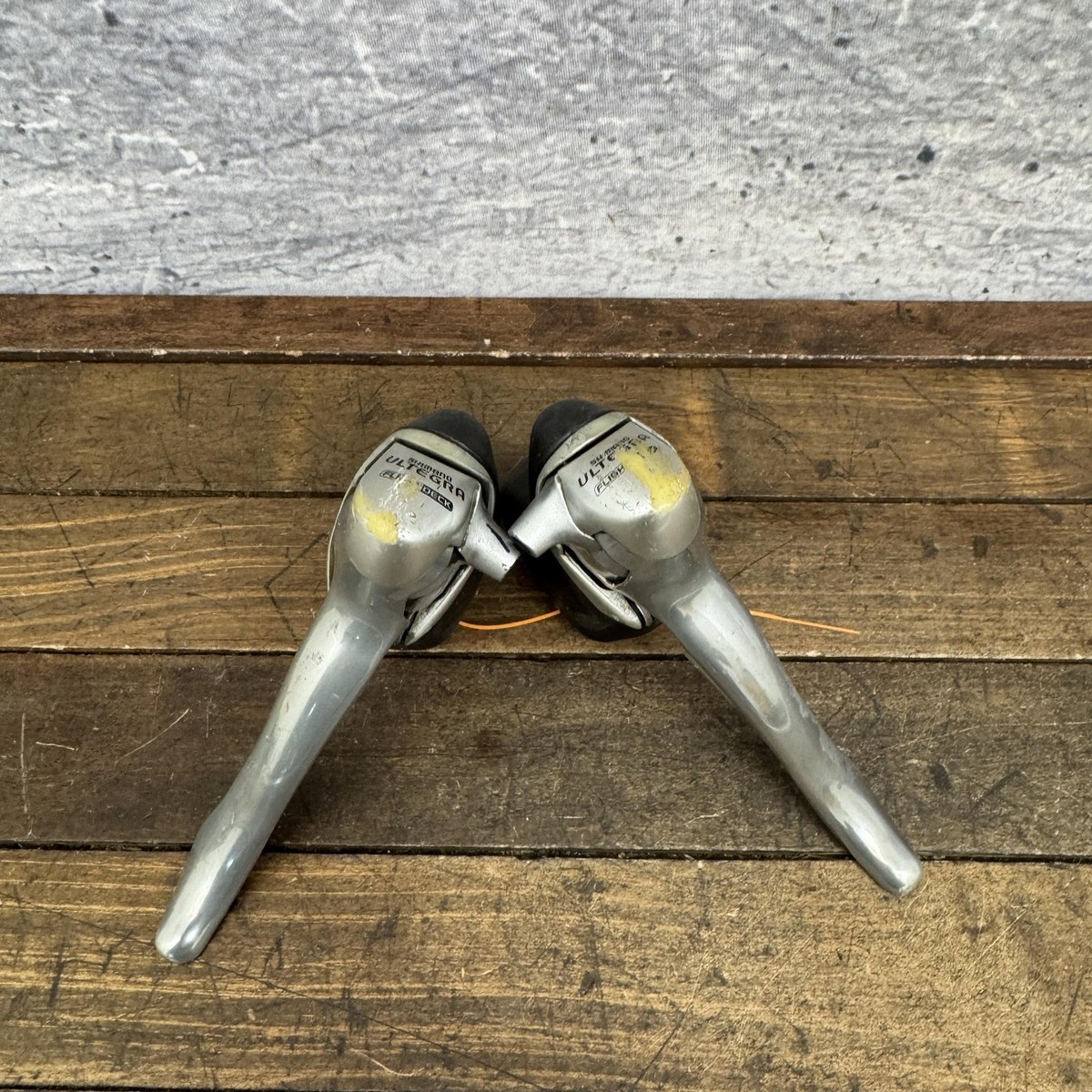 Vintage Shimano Ultegra ST-6501 2x9 Flight Deck STI Brake Shifters