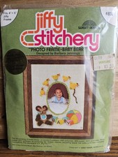 Vintage- 1977 Jiffy Stitchery Embroidery Kit 880 BABY BEAR BLOCKS