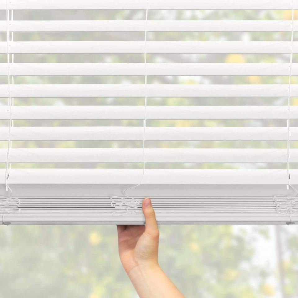 Persiana de ventana inalámbrica imitación madera 2" pulgadas oscurecimiento de habitación ventana plantación persiana Foto 2 de 3