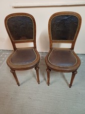 2 Antike Zierliche Jugendstil Stühle um 1910 Eiche mit Prägeleder Stabil