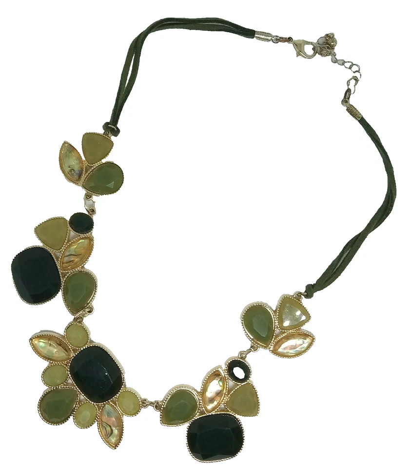 Statement Necklace Floral and Faceted Settings Gold Tone Love of Green's - Image 4 of 4