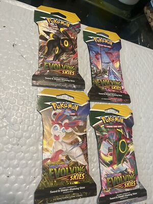 4x Pokemon Sword & Shield: Evolving Skies Sleeved Art Set