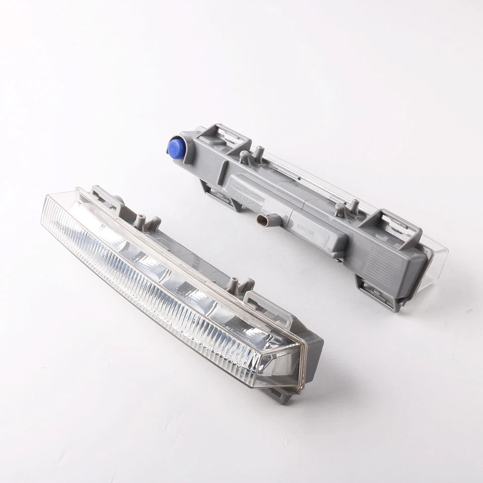 Подходит для противотуманных фар переднего левого и правого бампера Mercedes-Benz ML250 ML350 ML400 ML550 - Изображение 2 из 4