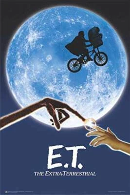 SCORPIO POSTERS E.T. The Extra-Terrestrial Movie Poster - 24" x 36"