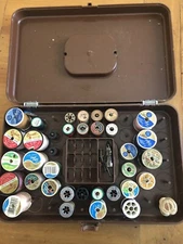 VINTAGE WILSON Brown Plastic Wil-hold Sewing Thread Bobbin Box Case With Thread