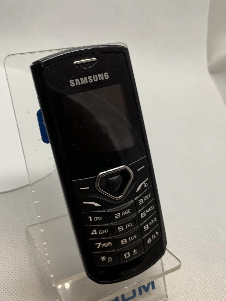 Samsung GT-E1170 Black (Unlocked) Mobile Phone, photo 3 of 5