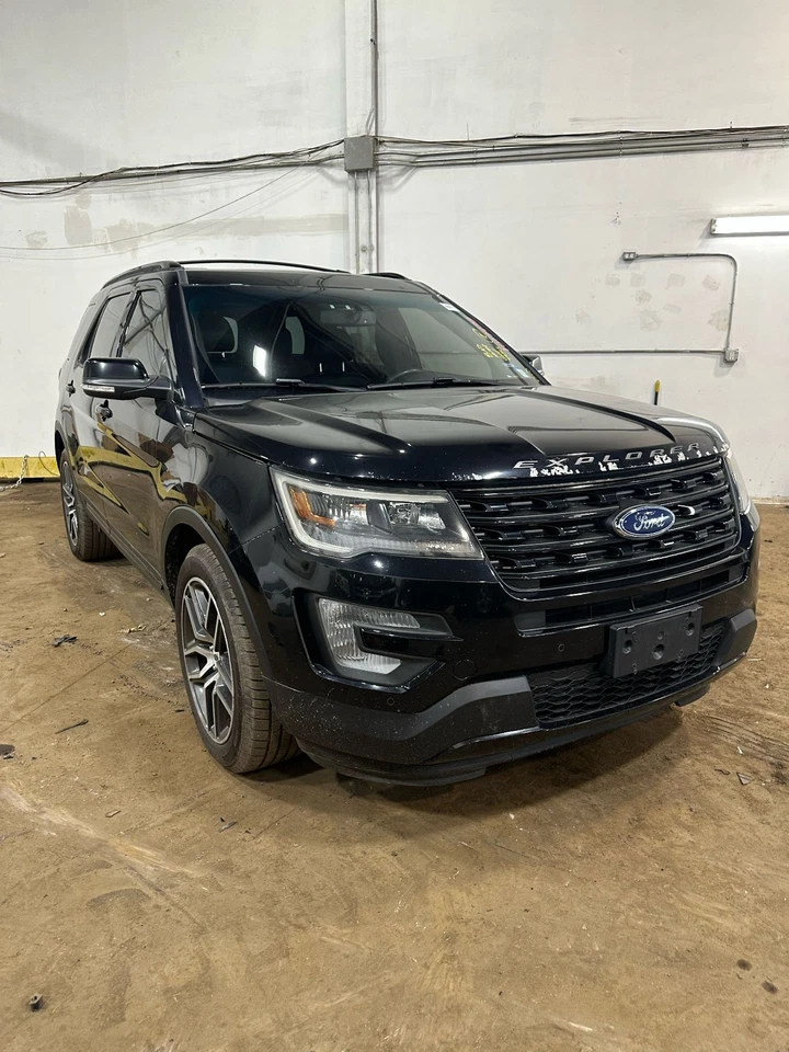 Used Front Right Fender fits: 2017 Ford Explorer Front Right Grade A Foto 4 de 4