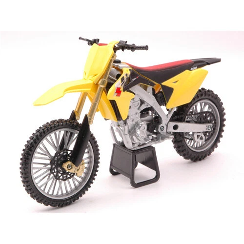 Articoli di modellismo statico scala 1:12 per Suzuki