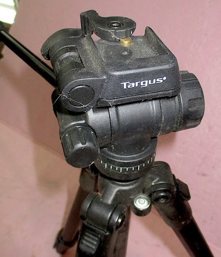 Targus Black Label Professional TG-P60T Tri-Pod - Picture 3 of 4