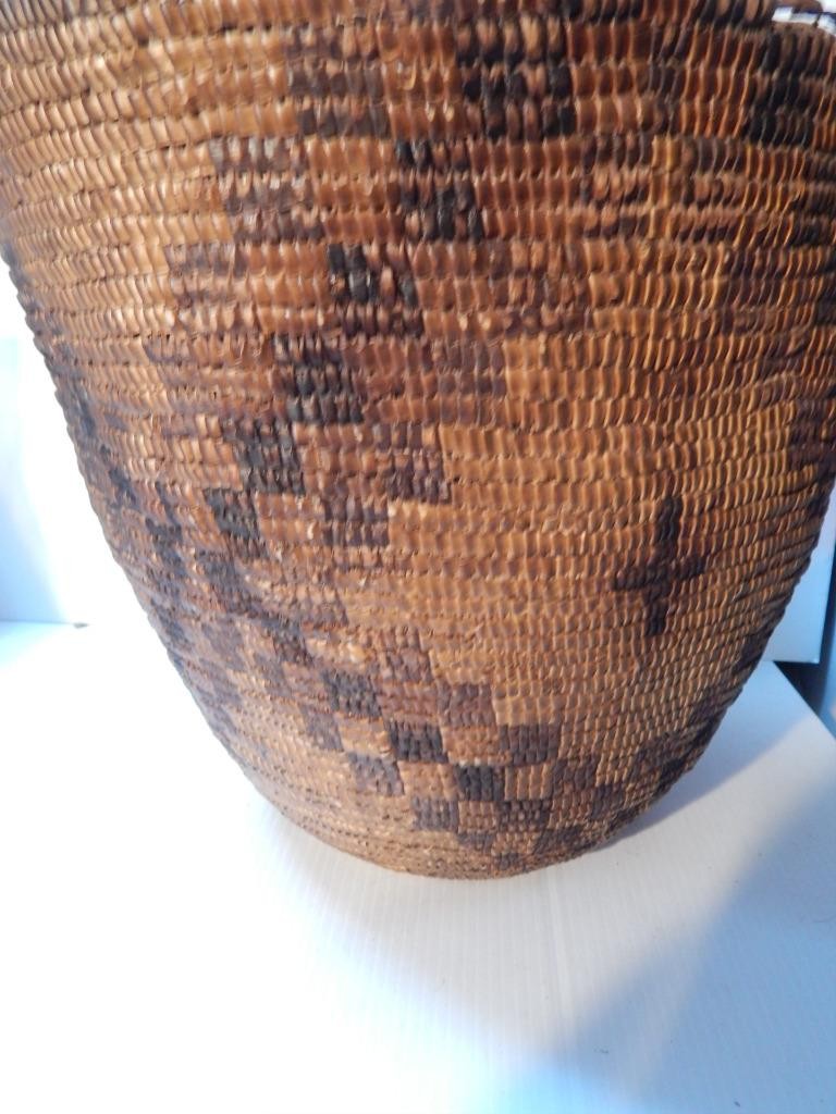 Picture 3 of 9