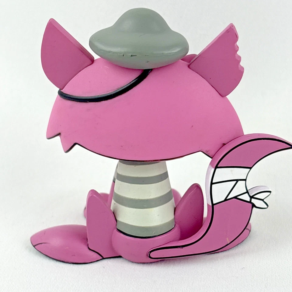 Kidrobot JELD Joe Ledbetter's The Outsiders Allie Vinyl Figure 2017 - Image 3 of 4