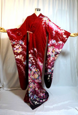 Japanese kimono SILK"FURISODE,GLD thread,Kin-TO-OSHI,Bouquet,Msize,L5'6"..4721