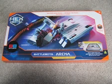 New HEX BOTS BattleBots Arena Bite Force & Blacksmith Remote Control Robot Toy
