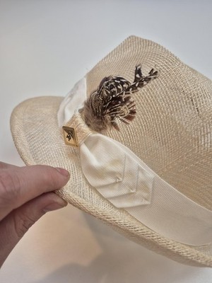Stacy Adams Cream and Tan Straw Fedora with Feather Trim Stacy Adams Hat Fedora Fitted Mens M Beige Straw Feather  main image 3