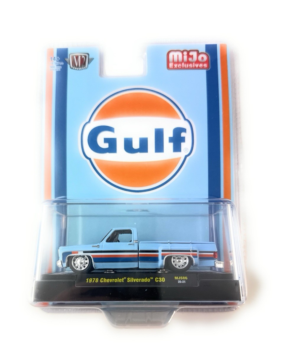M2 Machines 1:64 1978 Chevrolet Silverado C30 Custom GULF