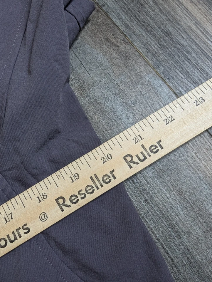 NUEVO CON ETIQUETAS Camisa Lululemon Down To The Wire Para Hombre en Fase Lunar Gris Talla Mediana LM3AX0S Foto 4 de 4