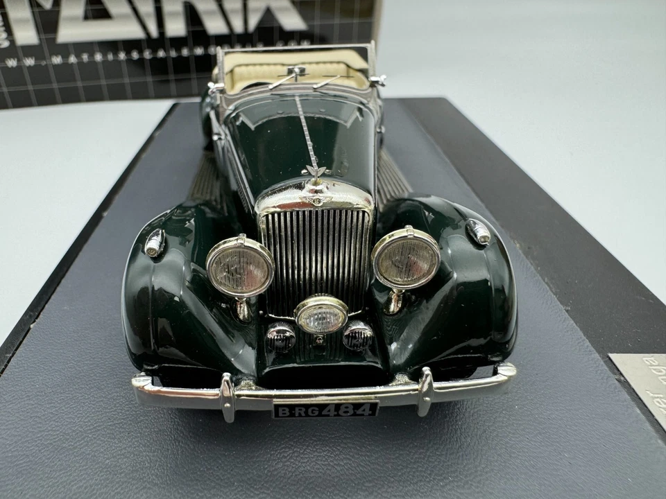 Matrix 1/43 Bentley 4,25 litros Vanden Plas Tourer verde #161 Foto 3 de 4
