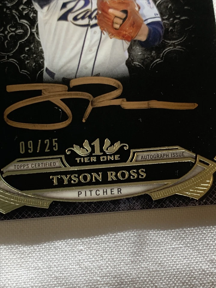 ТАЙСОН РОСС 2015 TOPPS TIER ONE НОВЫЙ ЗАЩИТНЫЙ АВТОГРАФ БРОНЗОВЫЕ ЧЕРНИЛА С АВТОГРАФОМ 18/25 PADRES - Изображение 2 из 3