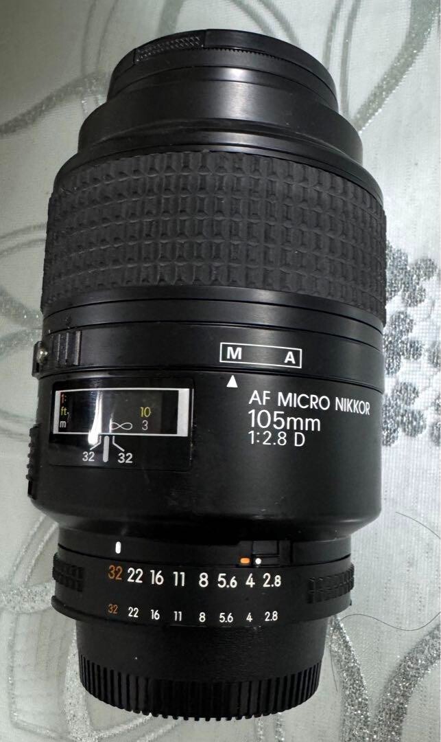 Used Nikon AF Micro Nikkor 105mm f/2.8D Macro Lens w/ Front
