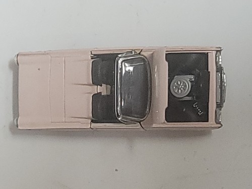 Franklin Mint 1:43 Die Cast 1962 Ford Thunderbird - Picture 5 of 10