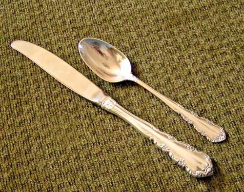 WALLACE STERLING  SHENANDOAH  1 PLACE KNIFE and TEASPOON NO MONO