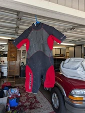 Joby men's large half suit