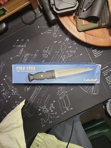 cold steel knife
