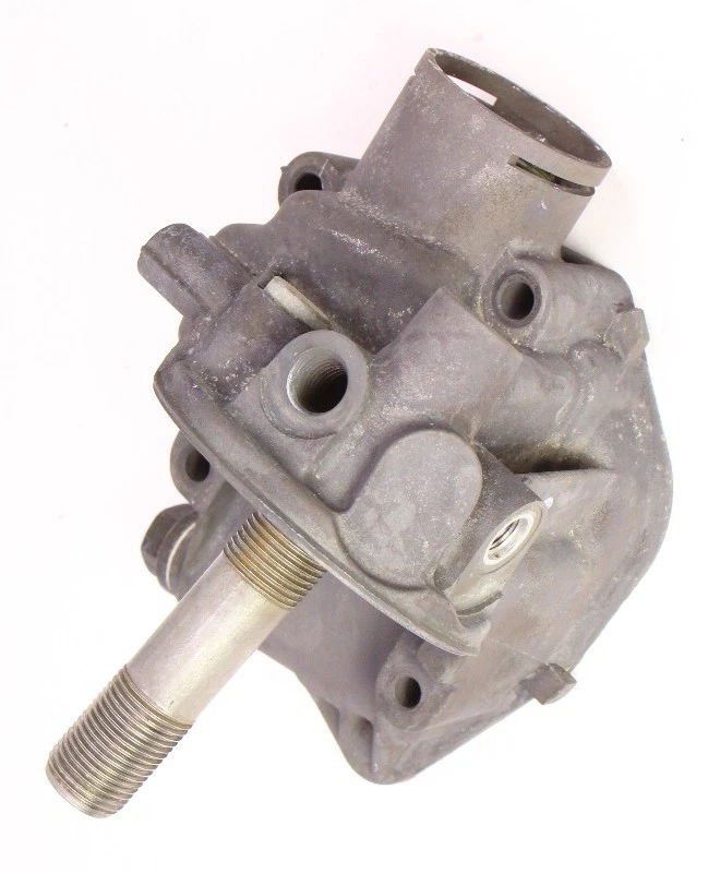 Carcasa respirador filtro aceite Audi TT VW Jetta Golf Beetle Passat 1.8T 06A 115 417 Foto 2 de 4