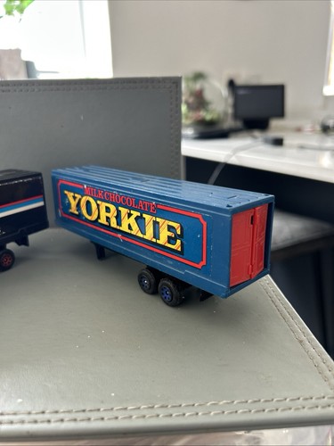 USED Corgi 1985 Scammel Container Only B F GoodRich + Yorker (pair) - Picture 2 of 6