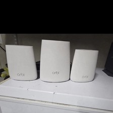 NETGEAR Orbi Mesh WiFi System RBK40 - Orbi AC2200 Tri-band WiFi System 3 Pack