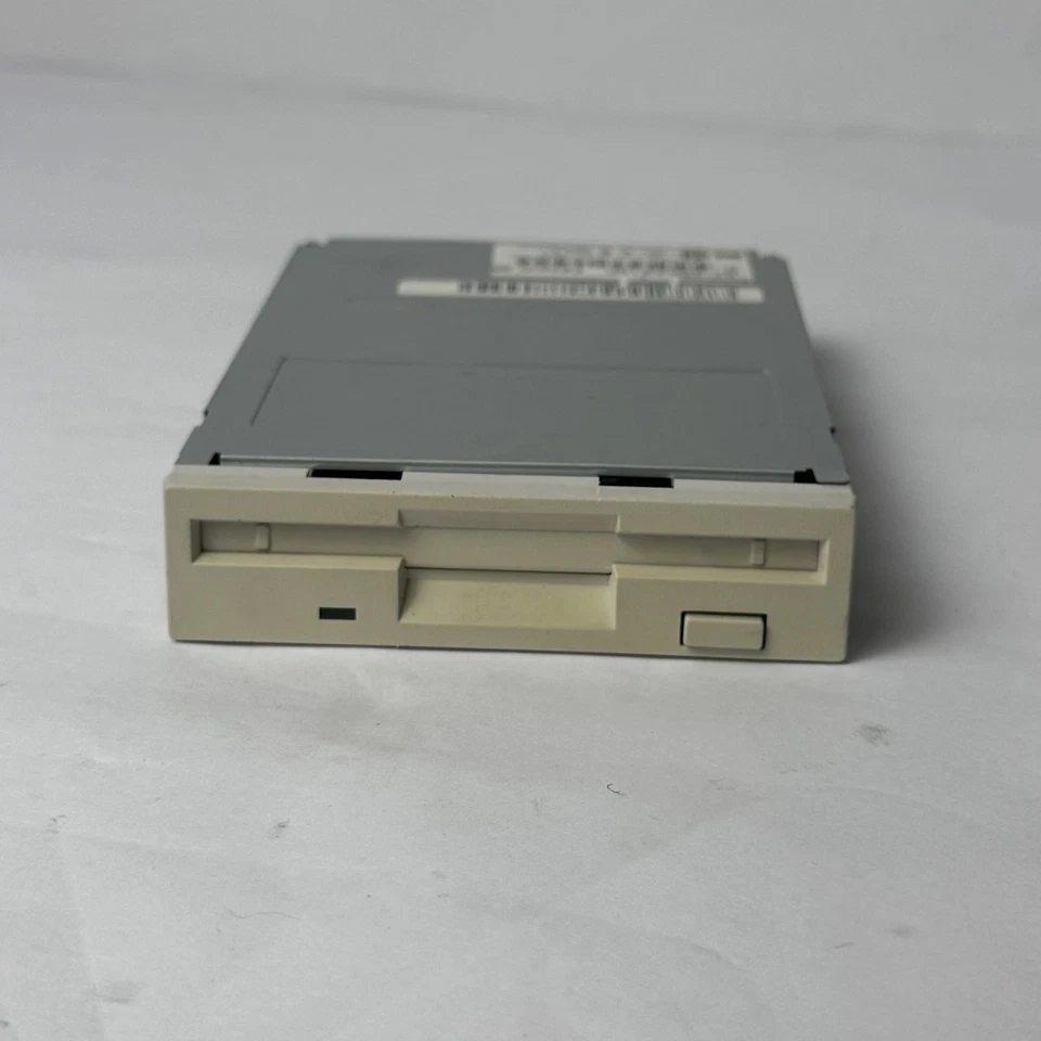 Unidad de disquete Panasonic JU-256A216P 3,5" 5500624 - bisel beige @4A Foto 3 de 4