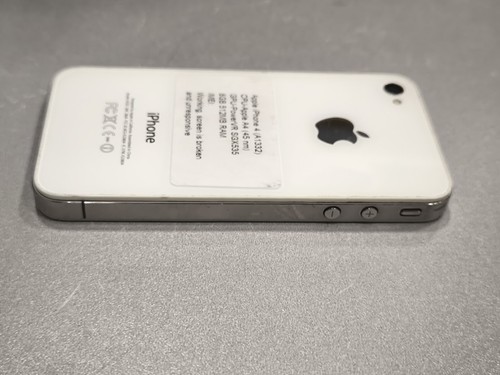 Apple iPhone 4 A1332 - Ecran cassé, signes d'utilisation - Photo 6/10