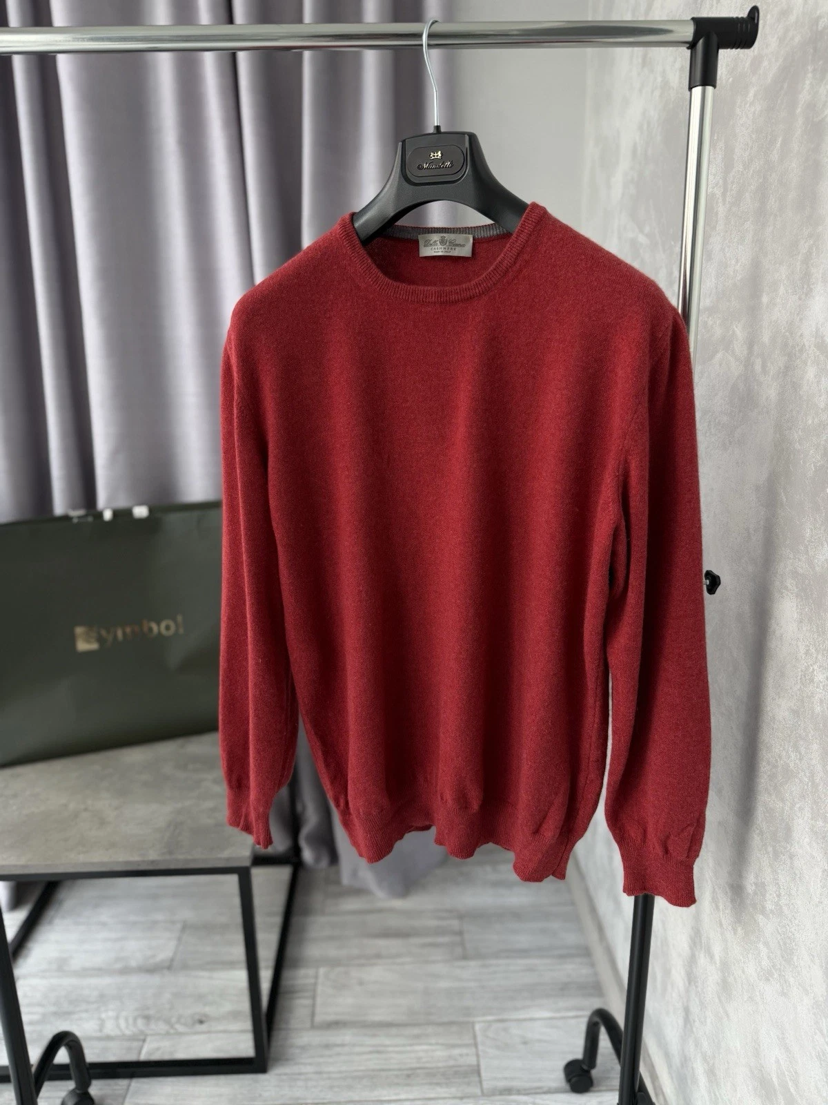 Italian Della Ciana cashmere sweater ORIGINAL
Opens in a new window or tab