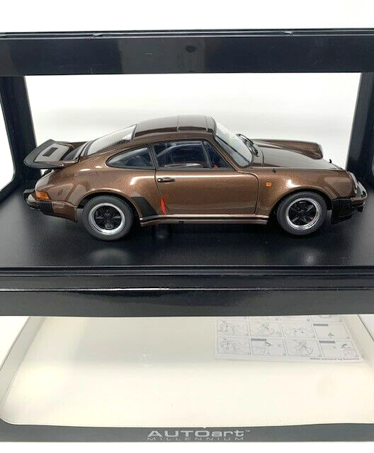 オートアート1/18 ポルシェ 911 930ターボ 3.0 Amazon | AUTOart 1/18 ポルシェ 911 (930) 3.0 ターボ