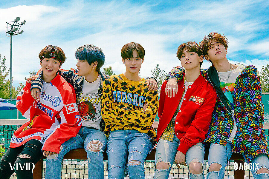 AB6IX [VIVID] 2nd EP Album D VER CD+Fotobuch+3 Card+Color Chip+