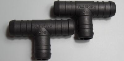 2 X ROHR T 18 MM VERBINDUNG KÜHLWASSERSCHLAUCH REDUZIERUNG TUBE CONNECTOR 
