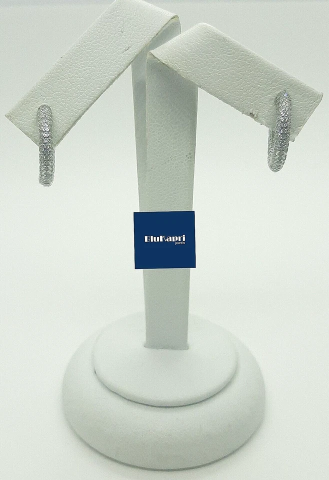 Orecchini Donna a cerchio 1,7 cm in argento con zirconi  BIANCHI pave' - Immagine 4 di 4