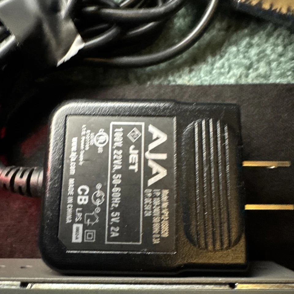 Convertidor AJA HA5 HDMI A SDI/HD-SDI incluye fuente de alimentación AJA y manual Foto 2 de 4