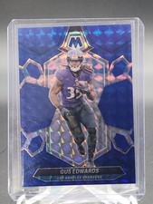 GUS EDWARDS 2024 MOSAIC PRIZM BLUE /35 #121 CHARGERS FOOTBALL Q5939